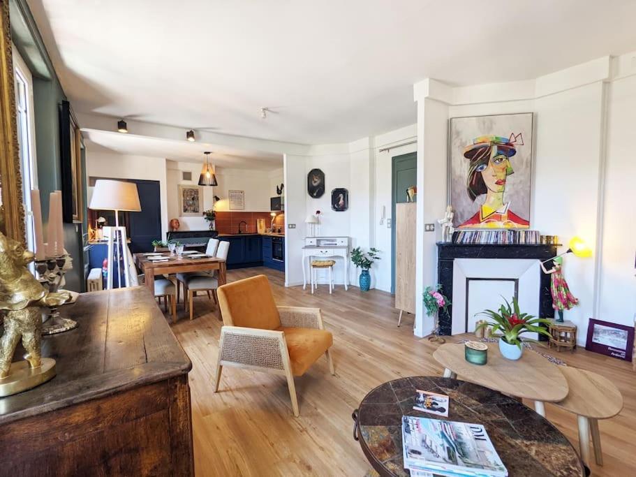 Appartement L'Ideal Hyper Centre-Ville Charleville-Mézières Eksteriør bilde