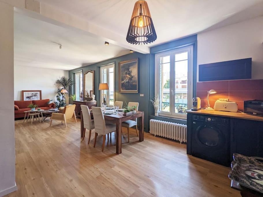 Appartement L'Ideal Hyper Centre-Ville Charleville-Mézières Eksteriør bilde