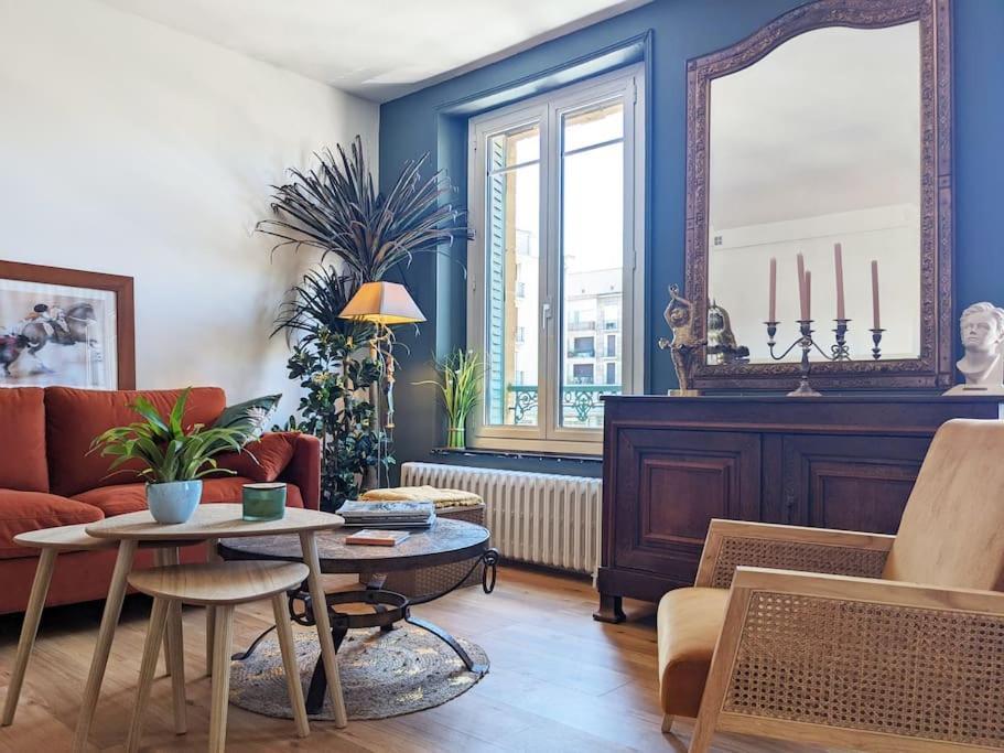 Appartement L'Ideal Hyper Centre-Ville Charleville-Mézières Eksteriør bilde