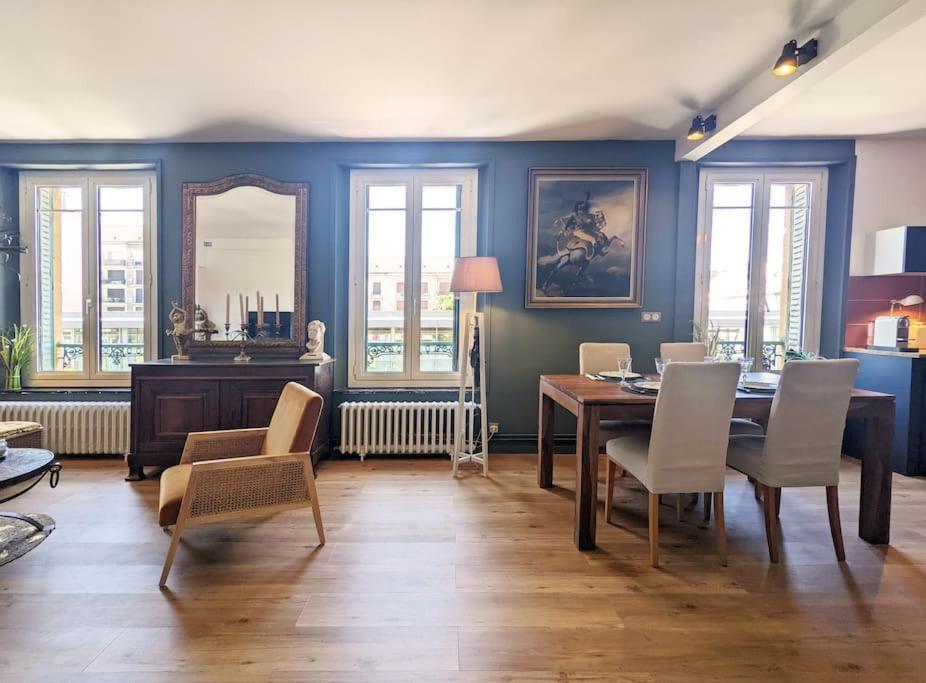 Appartement L'Ideal Hyper Centre-Ville Charleville-Mézières Eksteriør bilde