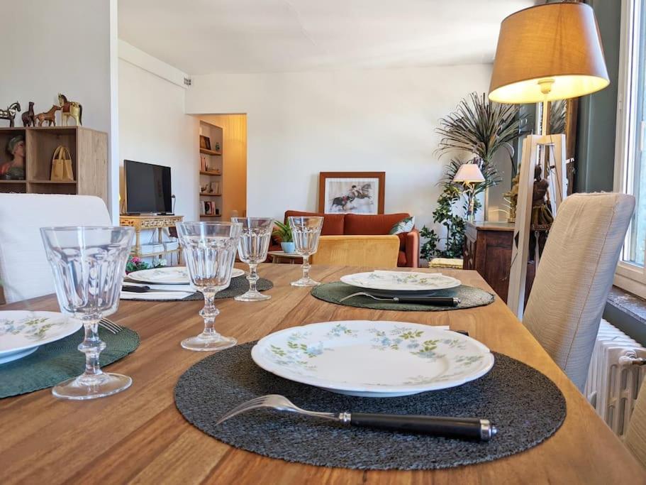Appartement L'Ideal Hyper Centre-Ville Charleville-Mézières Eksteriør bilde